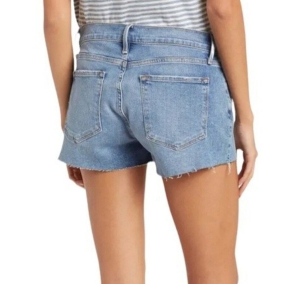 FRAME Le Cutoff Denim Jean Shorts 30 Raw Fray Hem Blue Mid Rise Casual Summer - Picture 16 of 16